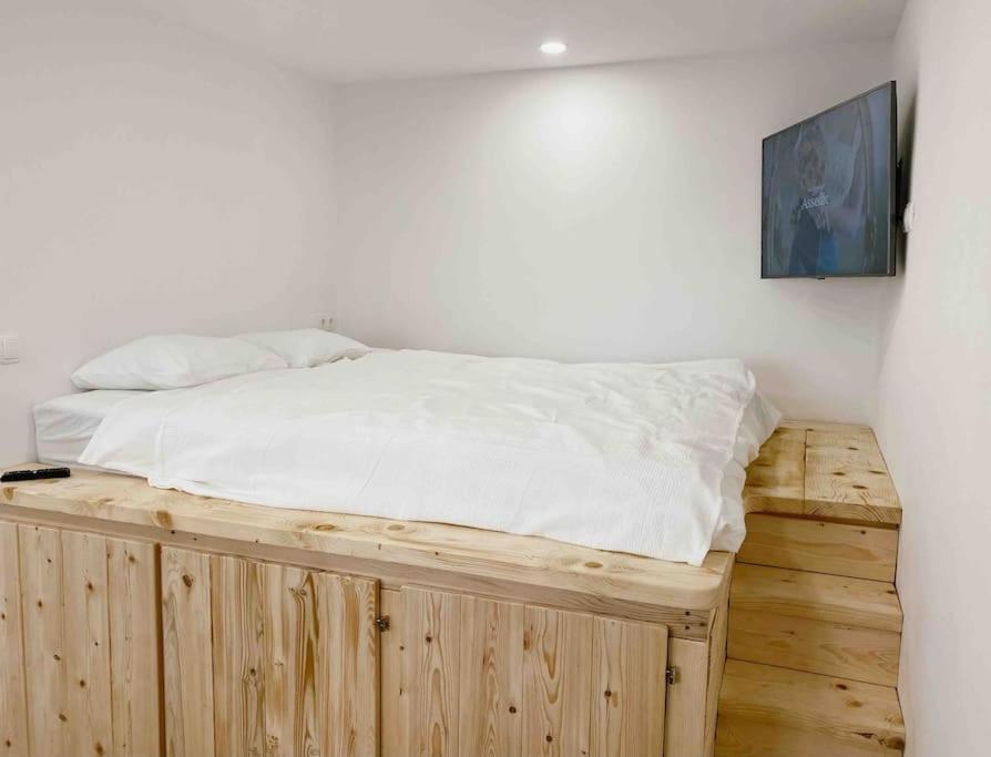 2Nd Hvar Home Apartments Hvar Town Exterior photo